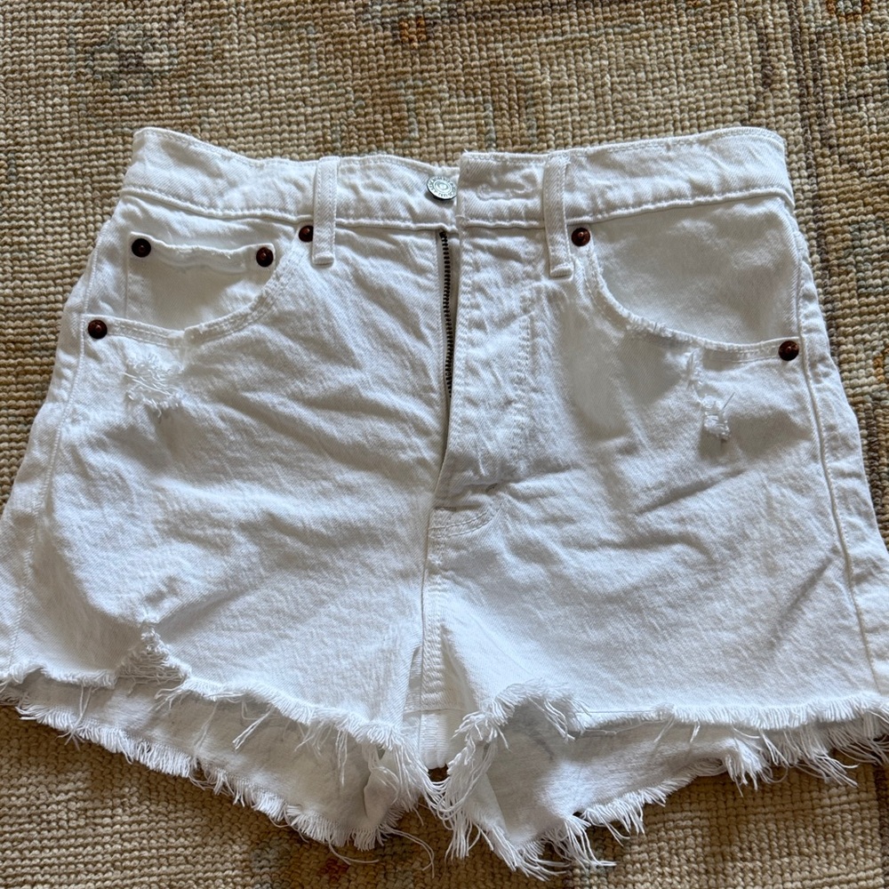 Abercrombie & Fitch The Mom Short White Frayed Jean Shorts